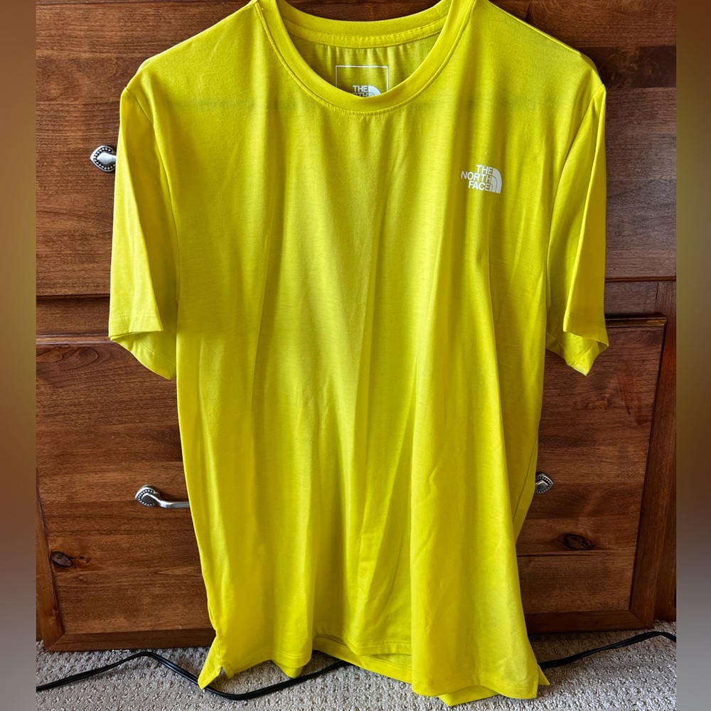 Men’s North Face Dri-Fit Shirt